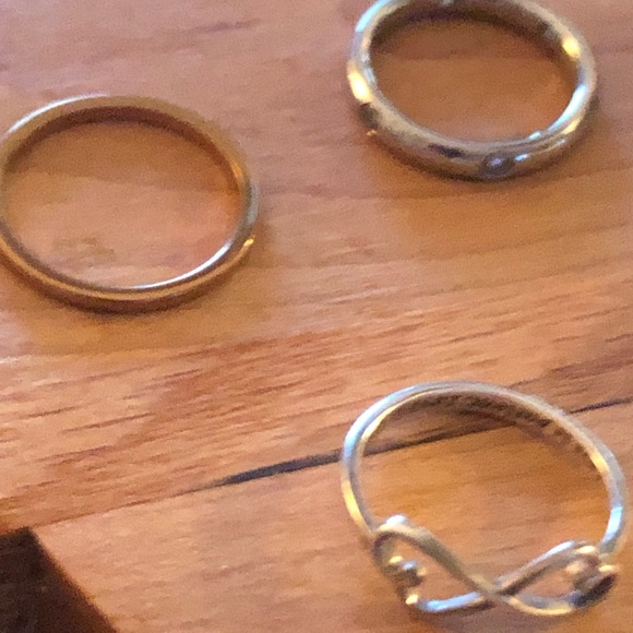 Bundle of rings-silver and sizes 5, 6 and 7 - Picture 6 of 12